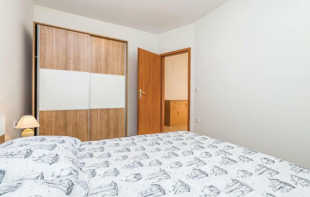 Apartments Sara 로브란 외부 사진